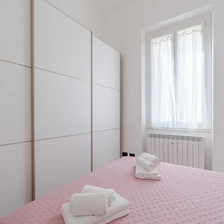 Apartman Albaro District Comfy *