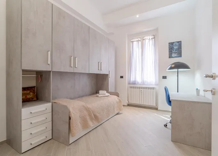 Appartement Guesthost - Albaro District Comfy Flat Gênes